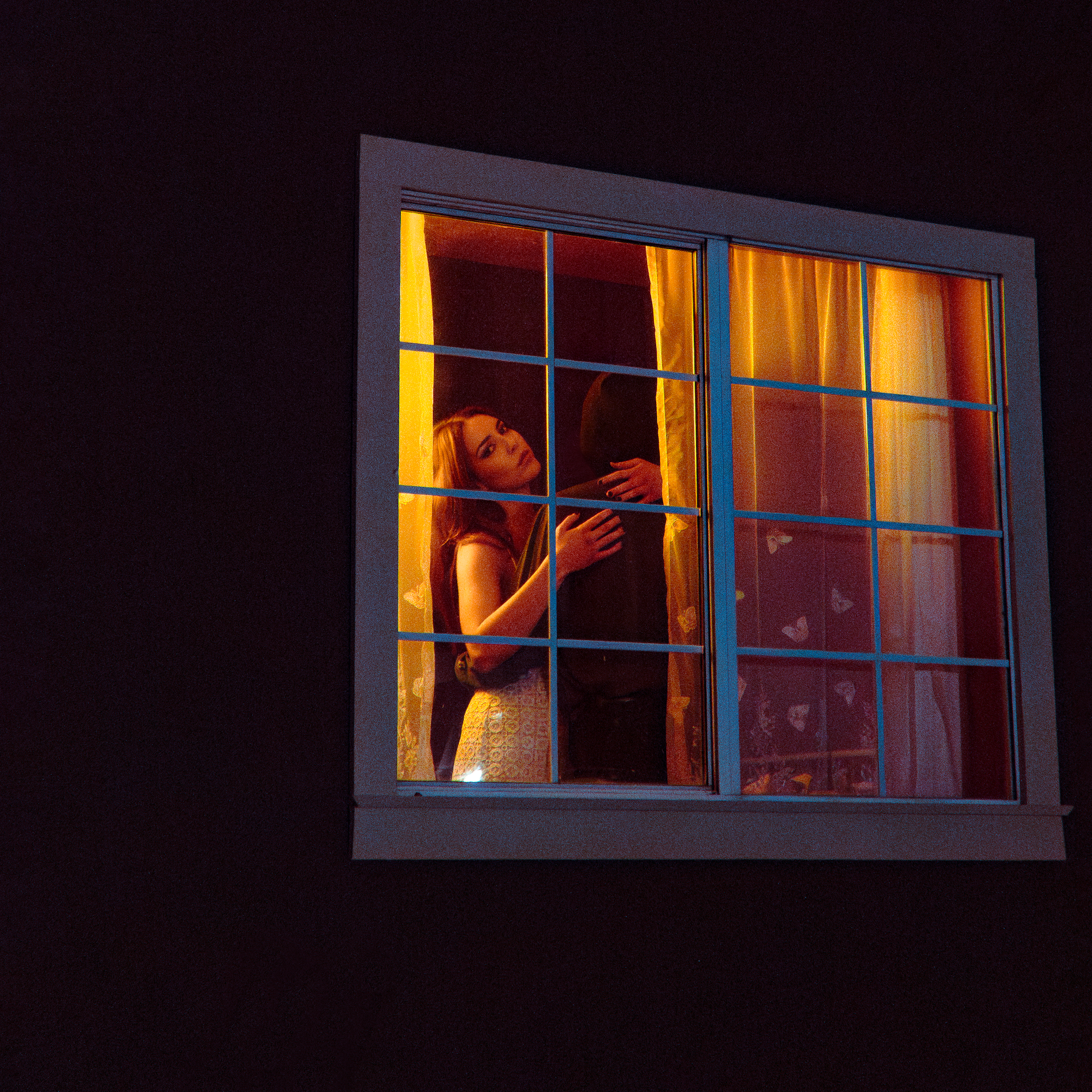 Ana Luna - Dance in a Trance